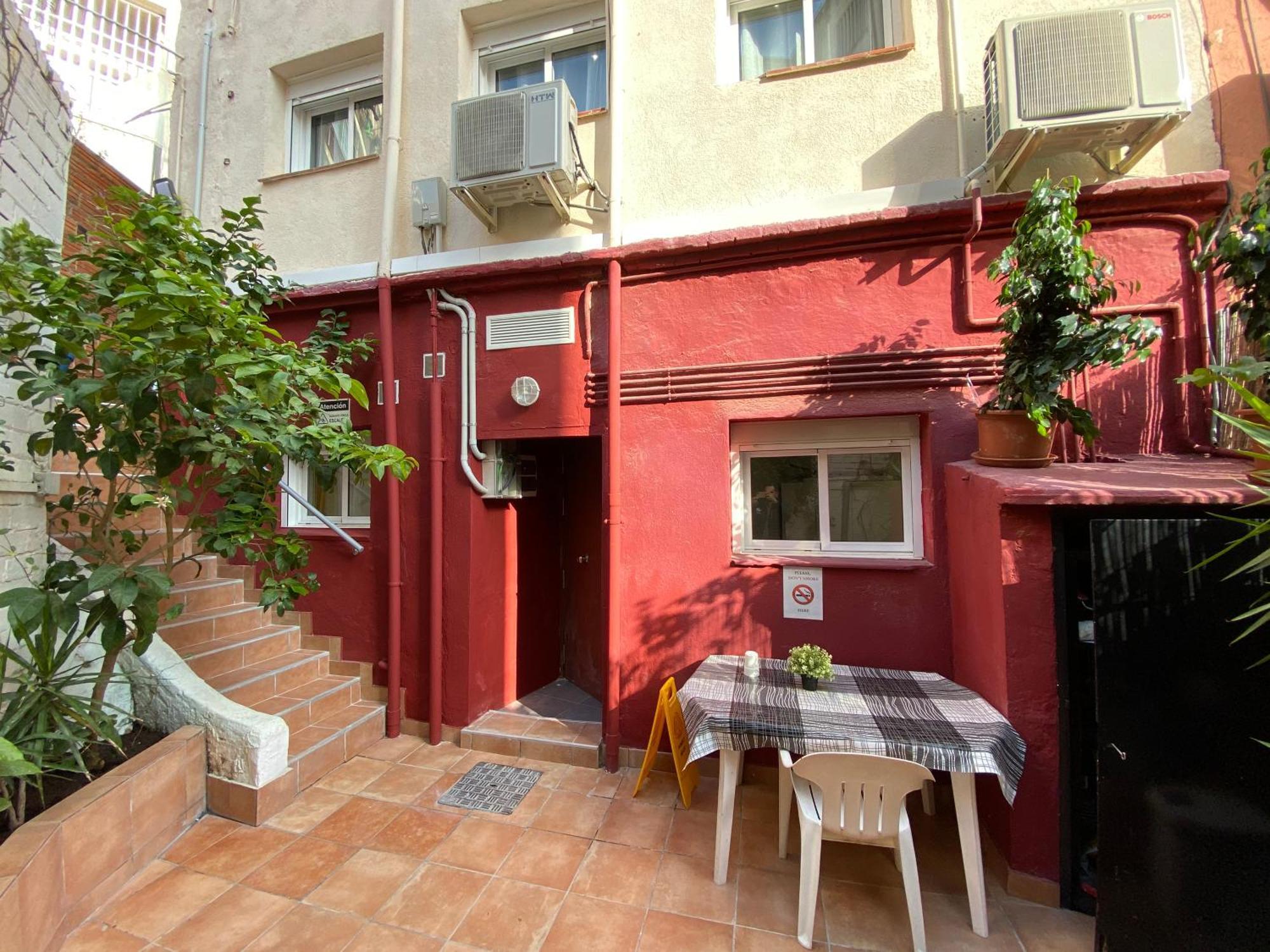 Cozy Suite Apartment, Wifi! Santa Coloma de Gramanet Eksteriør bilde